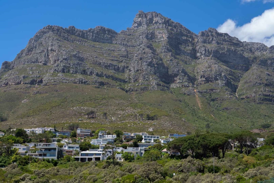 5 Bedroom Property for Sale in Camps Bay Western Cape